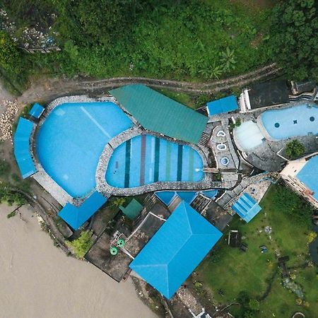 Presidency Resort Upardang Gadhi Екстер'єр фото