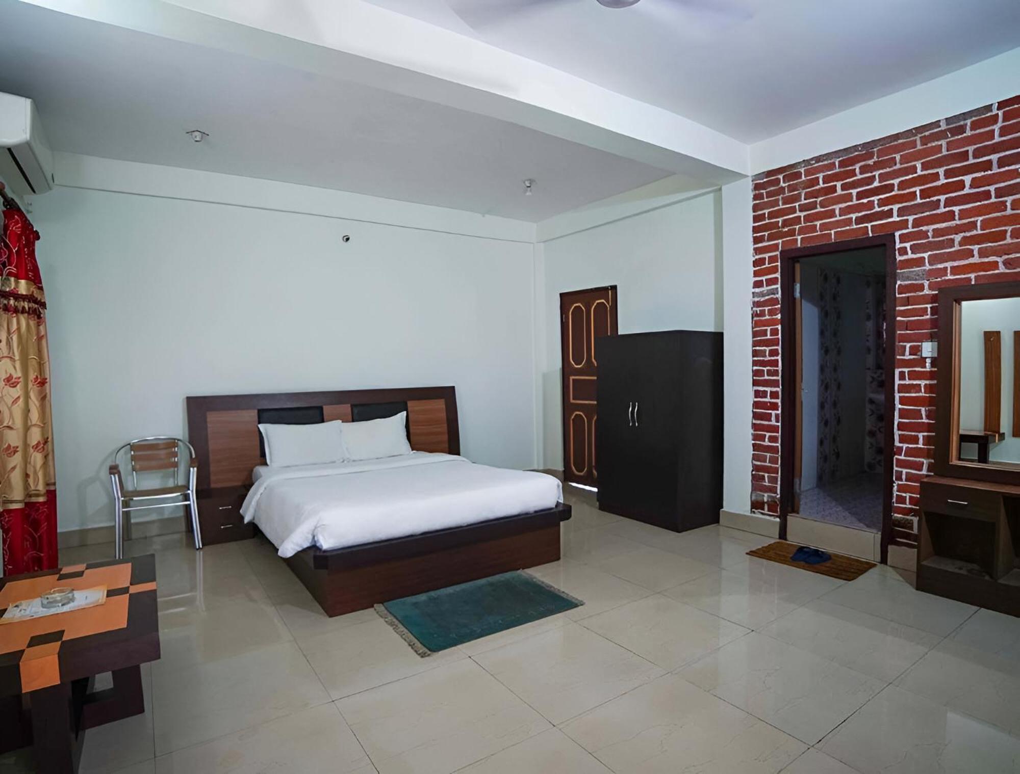 Presidency Resort Upardang Gadhi Екстер'єр фото